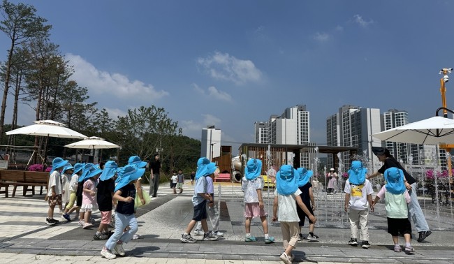 과천시, 공원 수경시설 운영…9월 27일까지 도심 속 물놀이 즐긴다