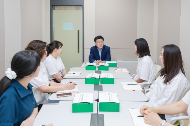 한대희 군포시장, 민원콜센터 직원 간담회…현장 목소리 경청
